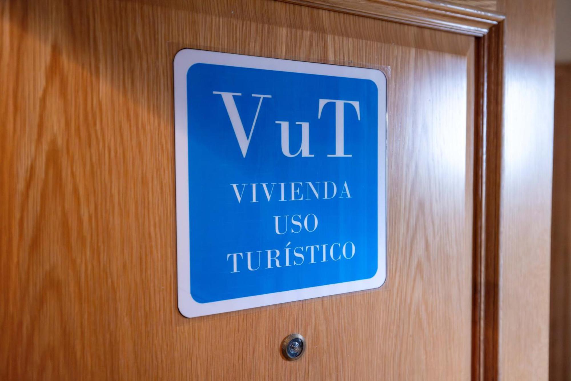 Atuaire Home La Merced En El Centro Historico De Burgos Parking Incluido Esterno foto